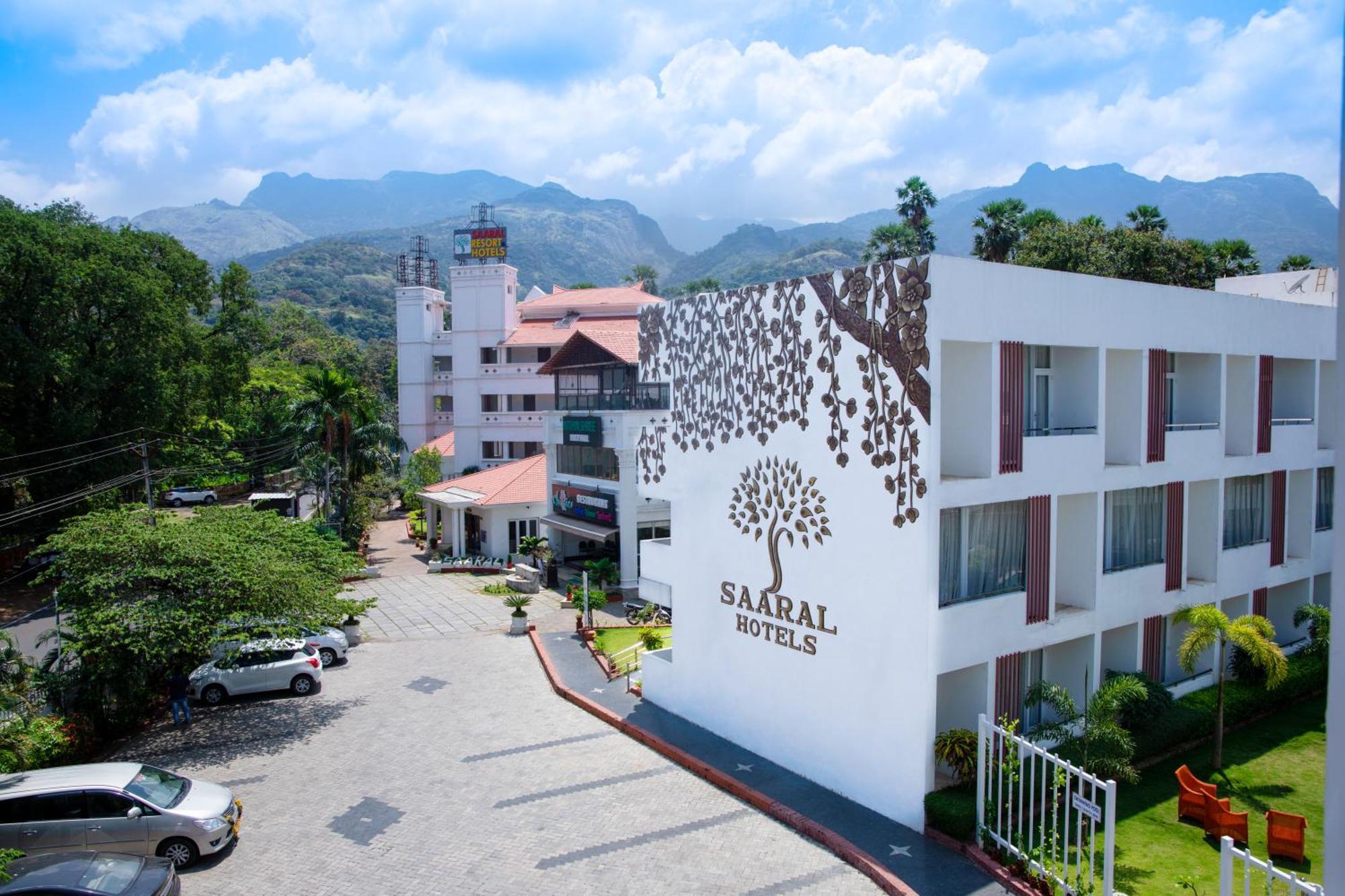 Saaral Resorts & Hotels Pvt Ltd Kuttalam  Exterior photo